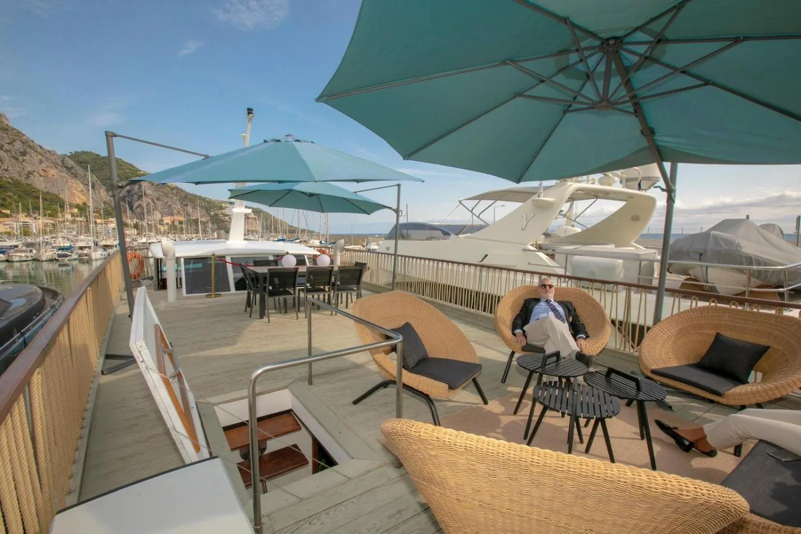 Botel Superbe Experience A Bord! Hotel Menton France